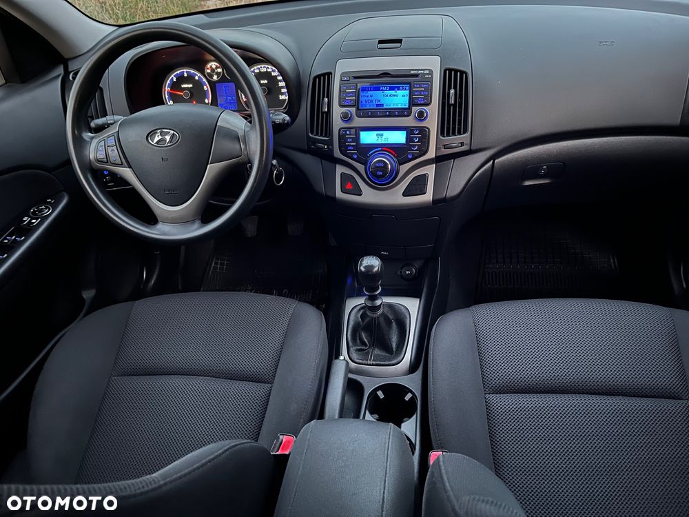 Hyundai i30 1.6 CRDi Comfort - 8