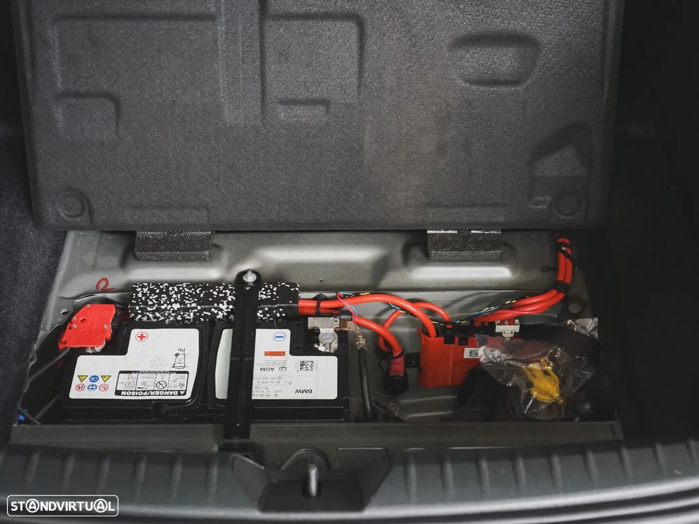 BMW 114 d Line Urban - 29