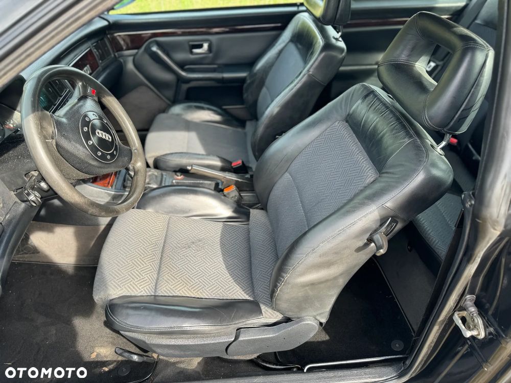 Audi Coupe 2.0 - 10