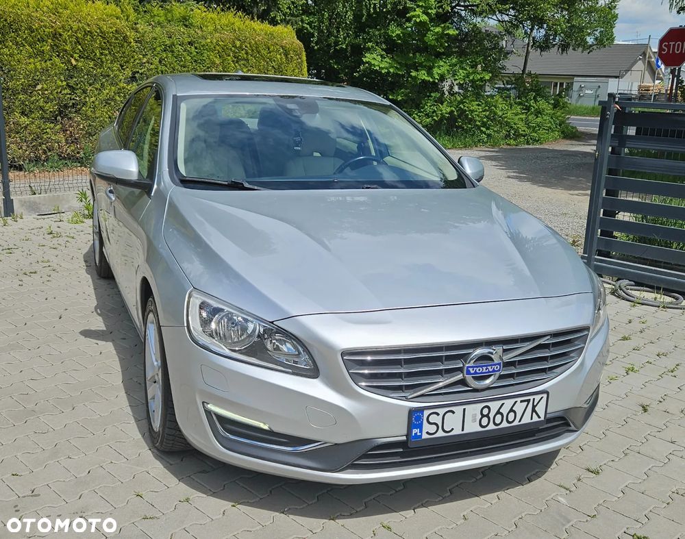Volvo S60 T5 Momentum - 17