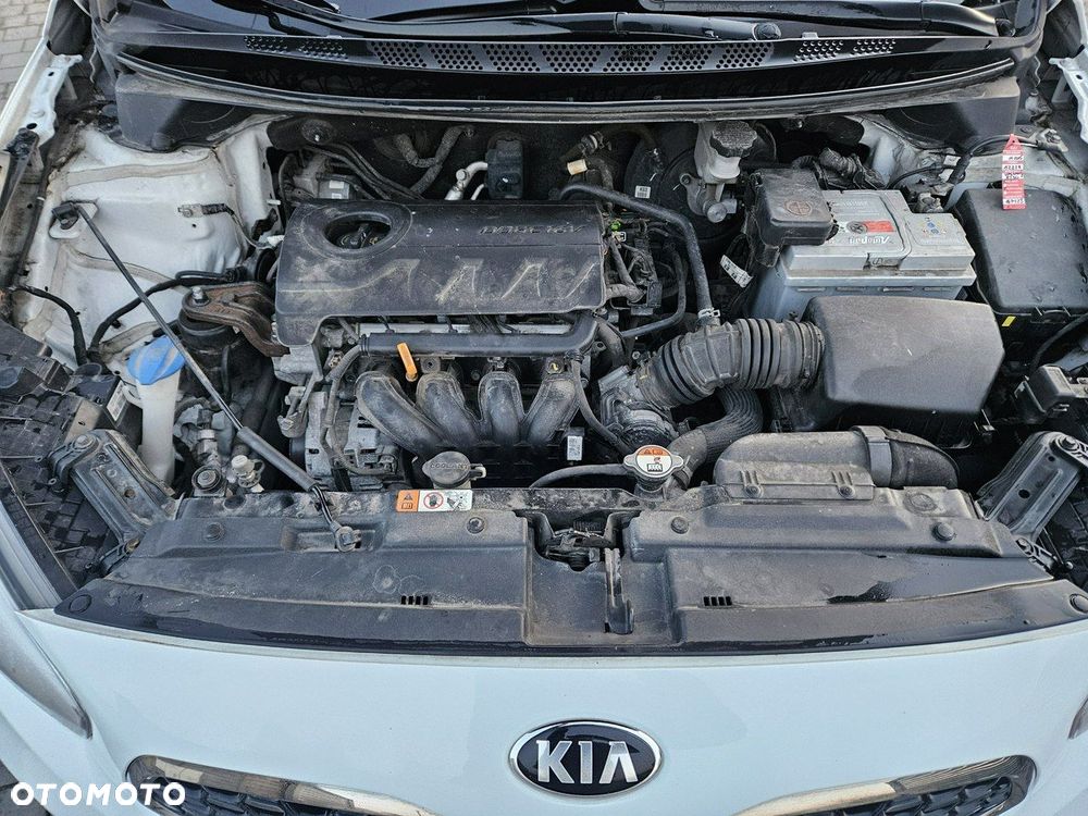 Kia Ceed - 21