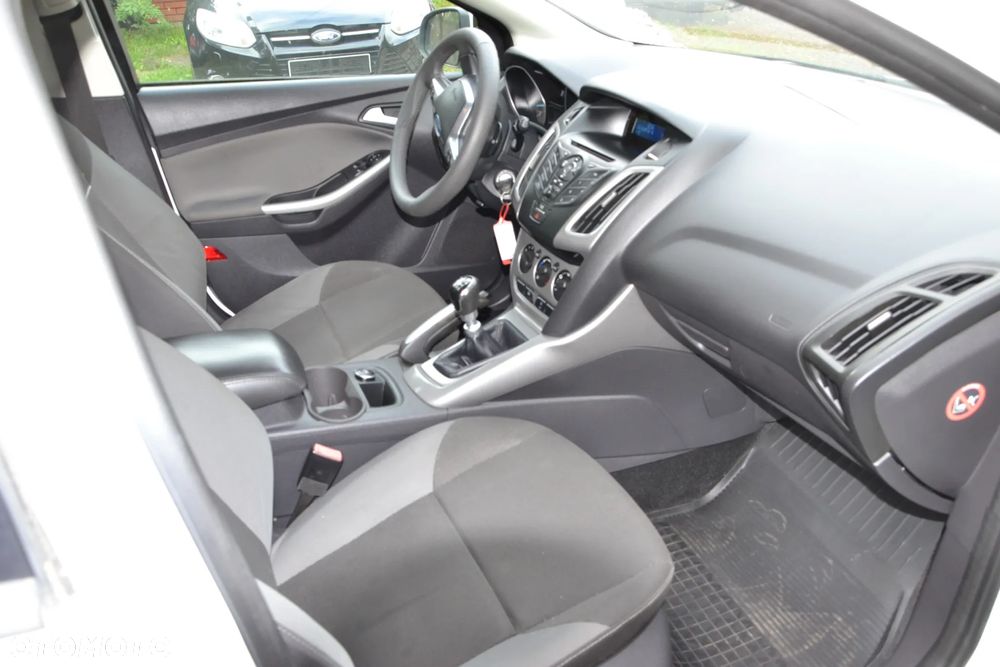 Ford Focus 1.0 EcoBoost Edition - 10