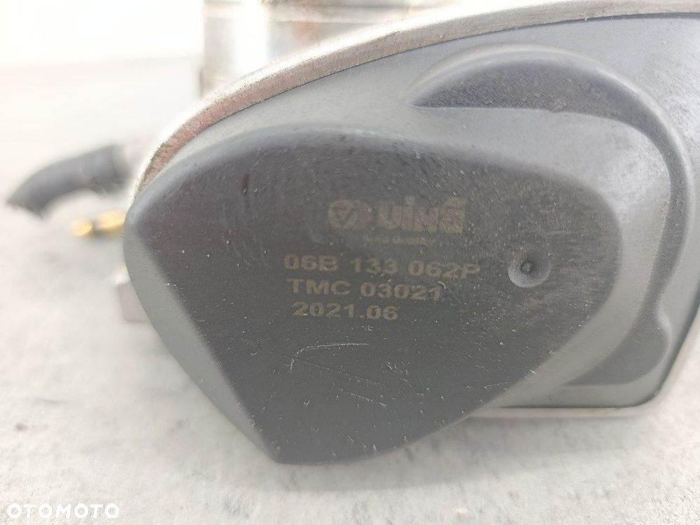 PRZEPUSTNICA VW PASSAT B5 FL 06B133062P 1.6 8V - 7