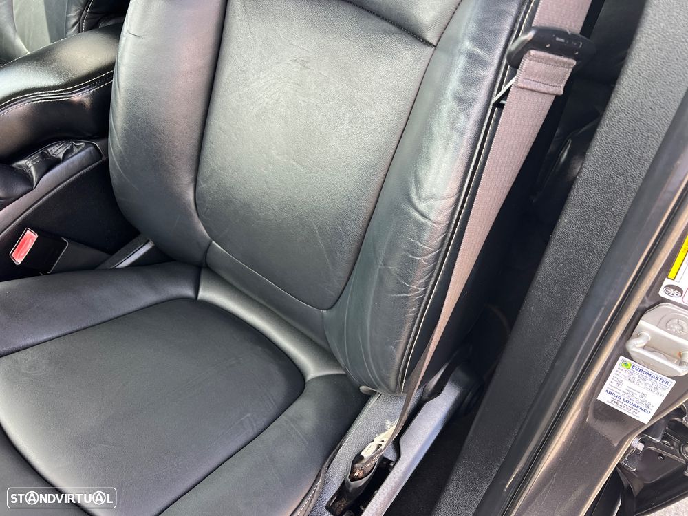 Fiat Freemont 2.0 M-Jet Urban - 14