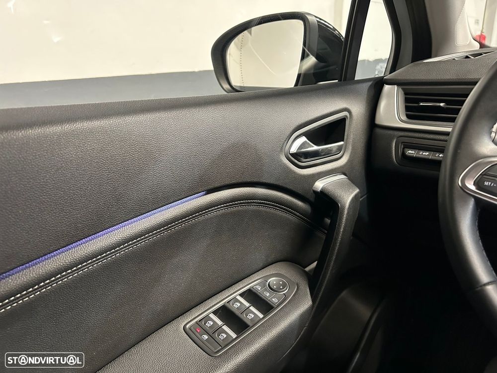 Renault Captur 1.6 E-Tech Full Hybrid Techno - 39