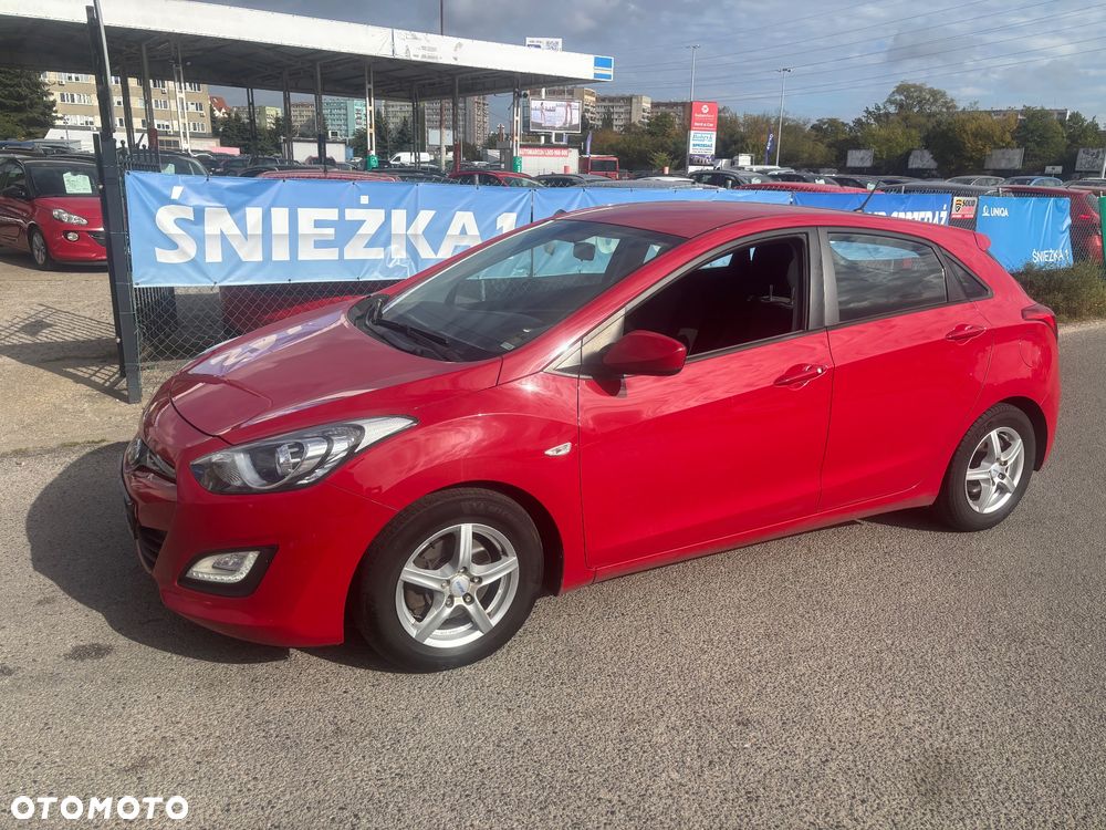 Hyundai i30 1.4 Classic + - 13