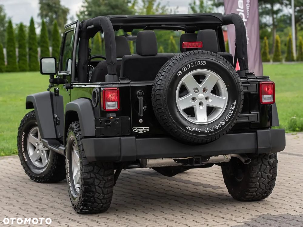 Jeep Wrangler - 8