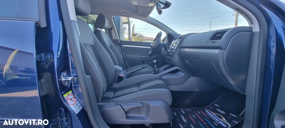 Volkswagen Golf 1.4 TSI United - 14