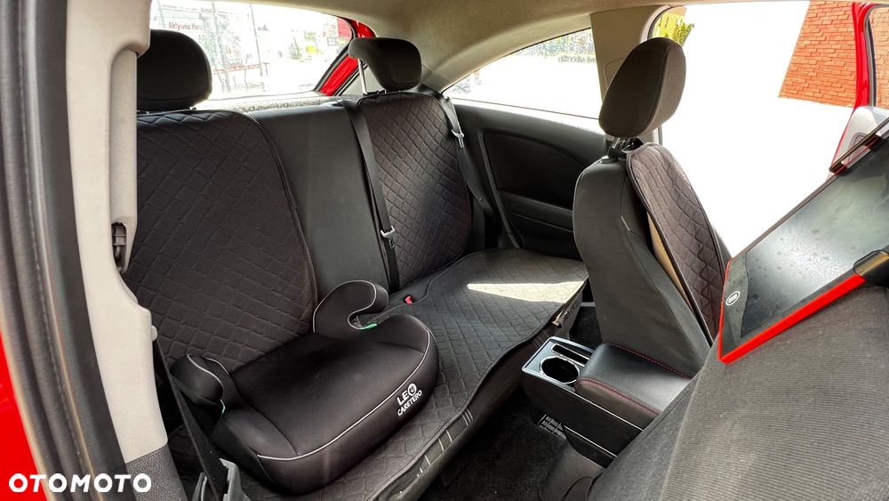 Opel Corsa - 10