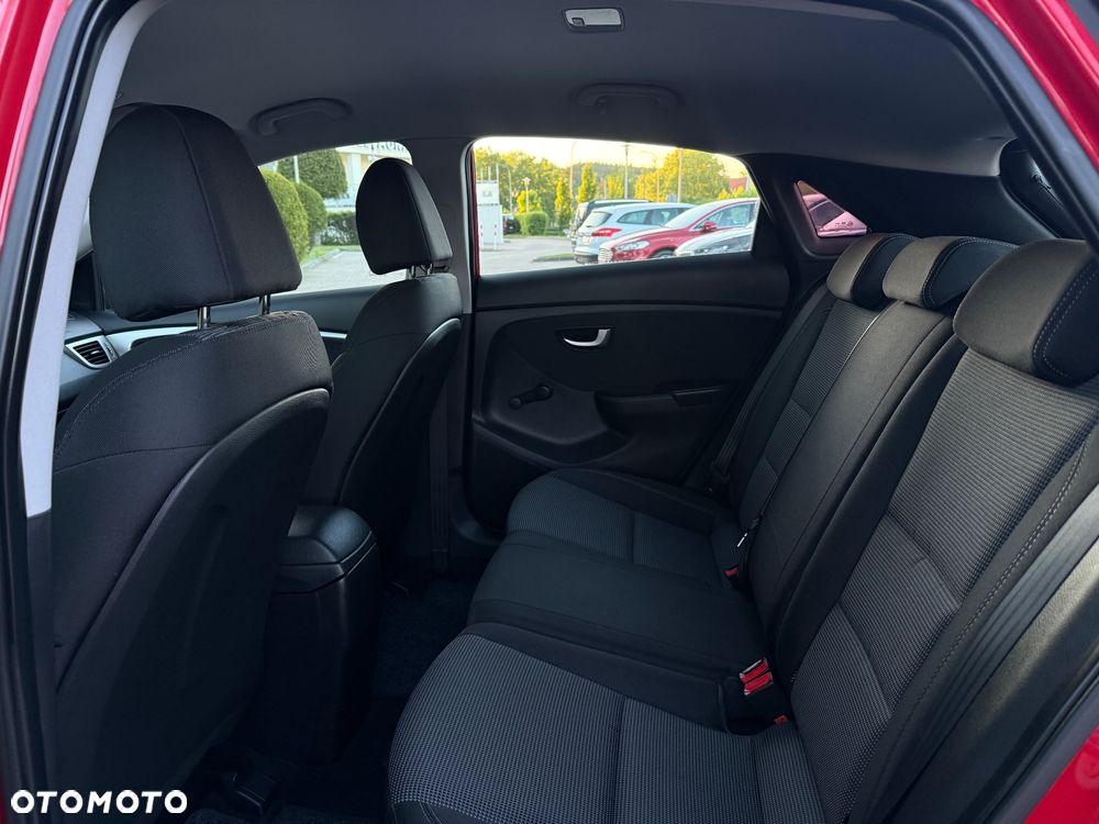 Hyundai i30 1.4 Fifa World Cup Edition - 8