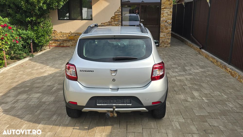 Dacia Sandero Stepway dCi 90 Prestige - 12