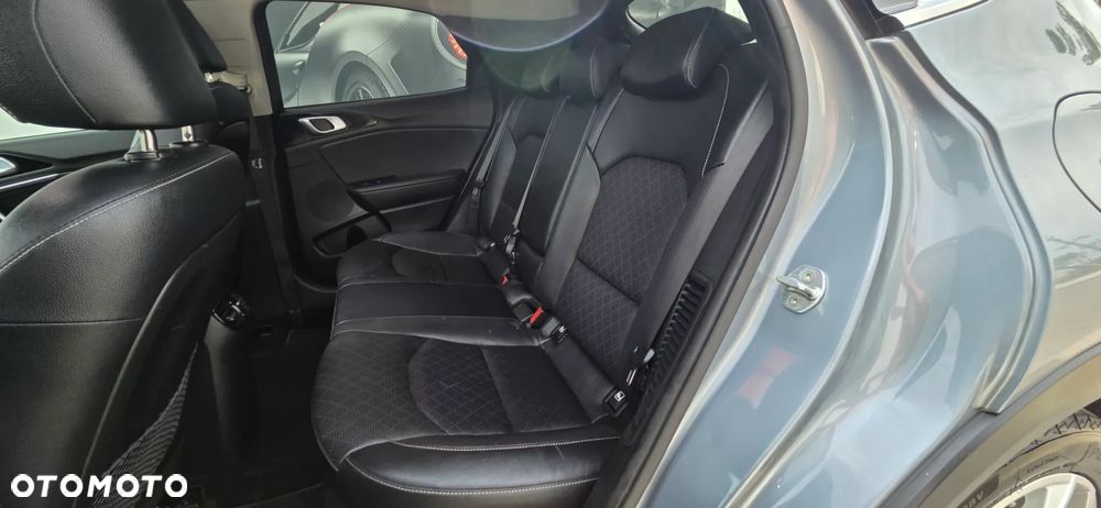 Kia XCeed 1.6 GDI DCT6 OPF VISION - 30