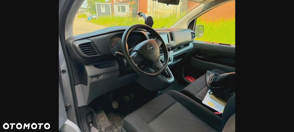 Opel Vivaro Kombi Long 2,8t Enjoy - 4