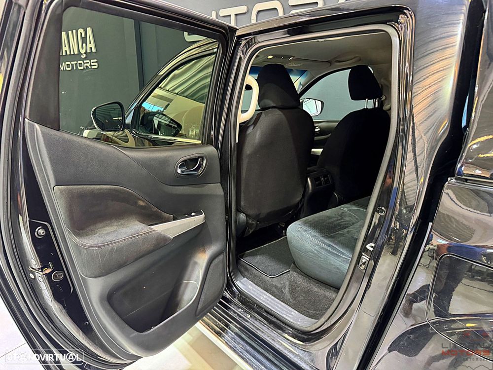 Nissan Navara 2.3 dCi CD 4WD Visia - 16