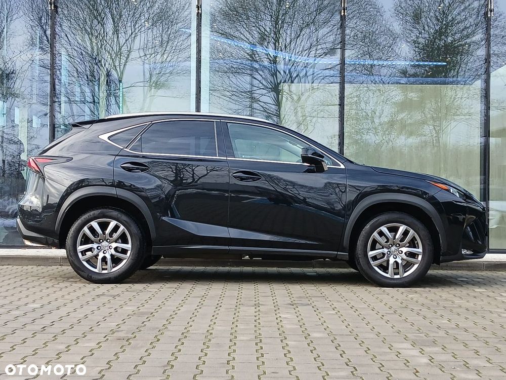 Lexus NX 200t Comfort AWD - 3