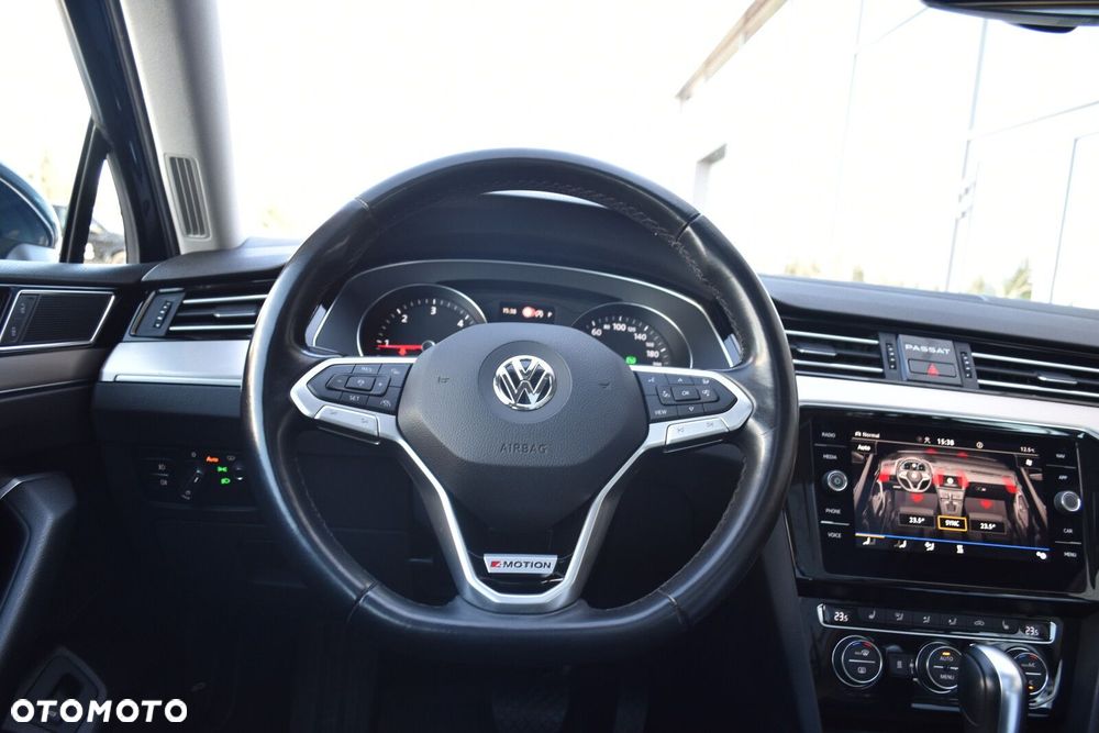 Volkswagen Passat 2.0 TDI Bi-Turbo BMT 4Mot Highline DSG - 12