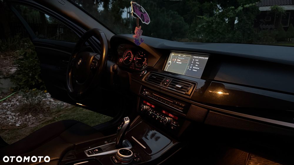 BMW Seria 5 520d - 6
