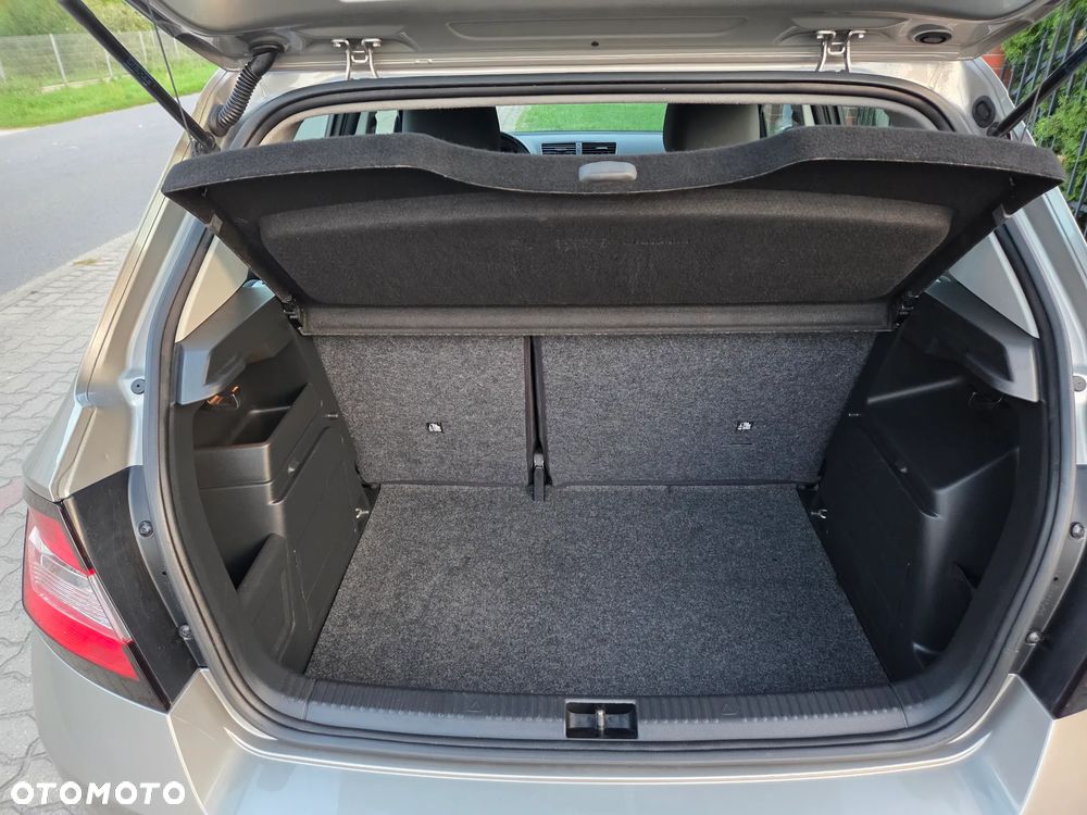 Skoda Fabia 1.2 TSI Active - 19