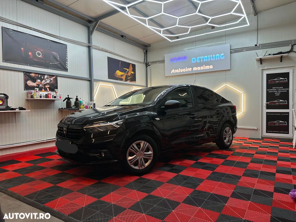Dacia Logan ECO-G 100 Essential - 1