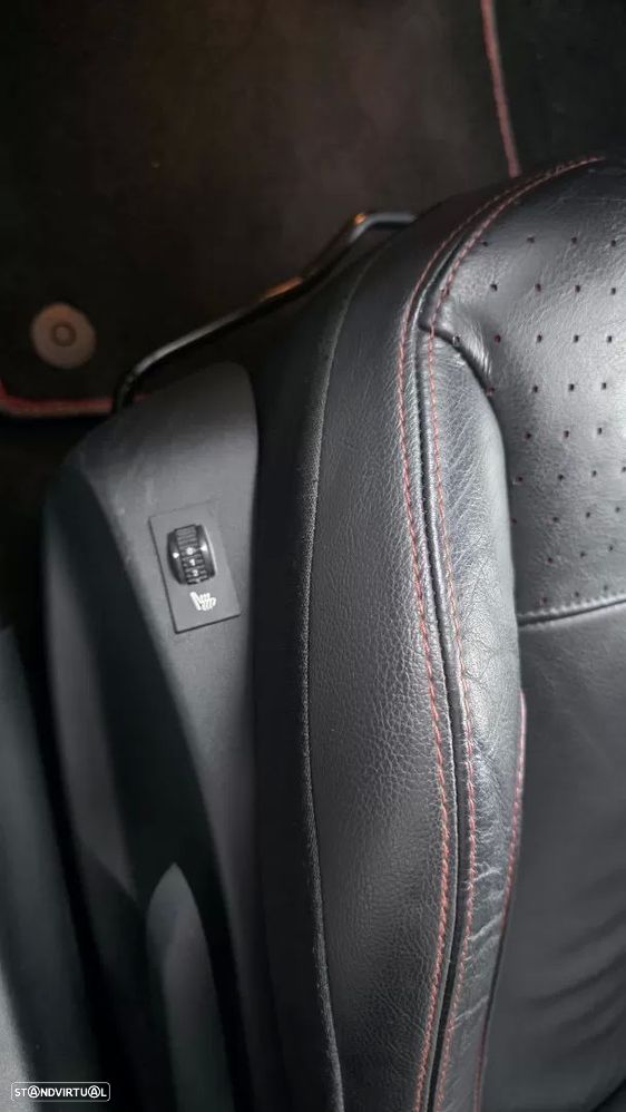 Peugeot 2008 PureTech 130 Stop&Start GT-Line Edition — fotografia 9