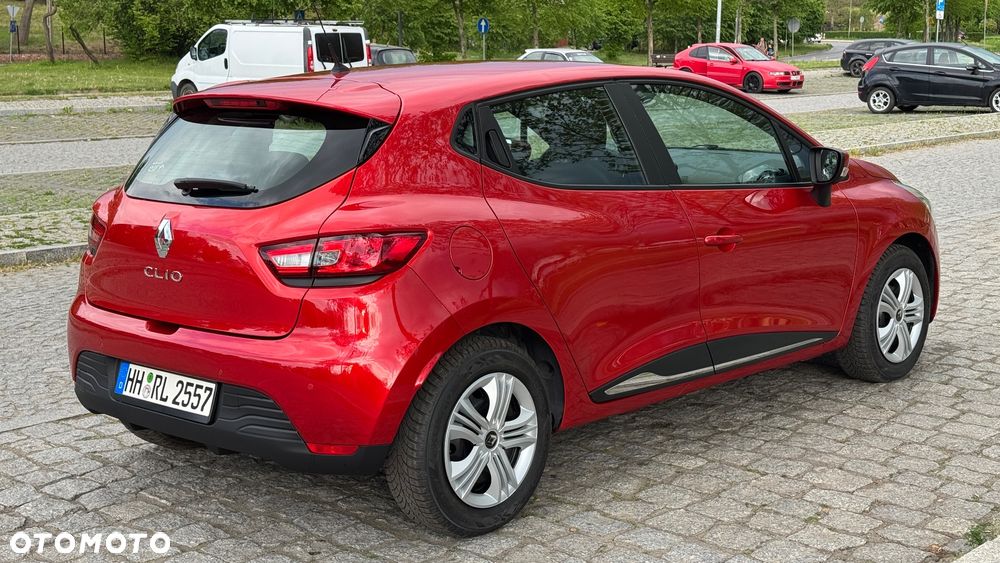 Renault Clio 1.2 16V Life - 3