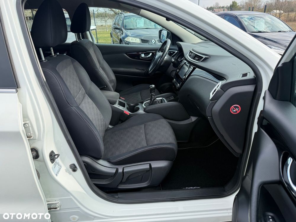 Nissan Qashqai 1.5 dCi Tekna+ - 9