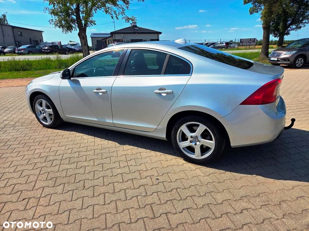 Volvo S60 DRIVe Momentum - 15