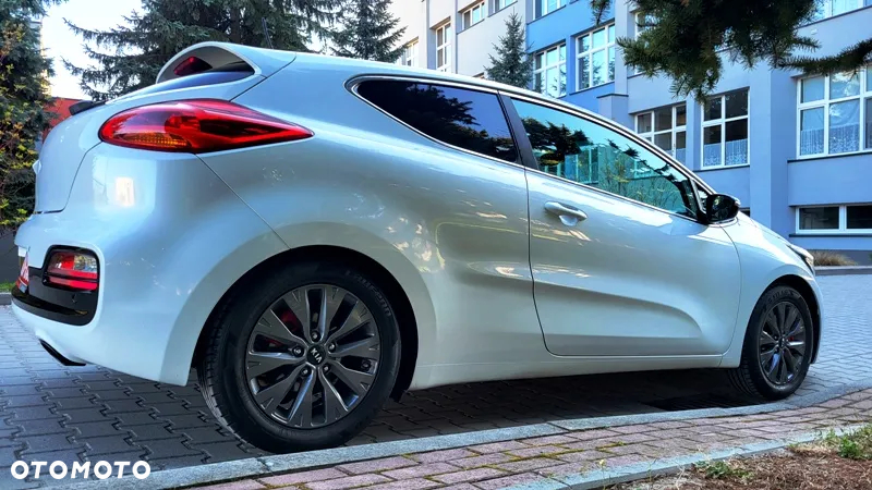 Kia ProCeed Pro_cee'd 1.4 M - 20
