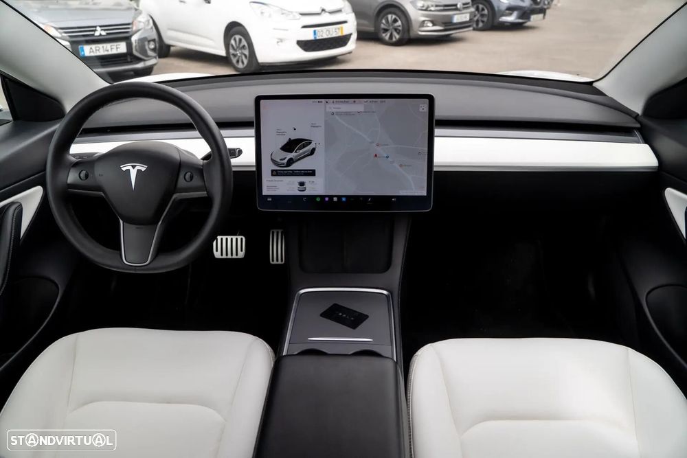Tesla Model 3 Standard Range Plus RWD - 18