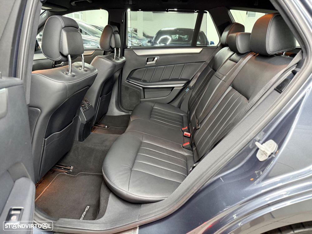 Mercedes-Benz E 300 Bluetec Hybrid Avantgarde - 21