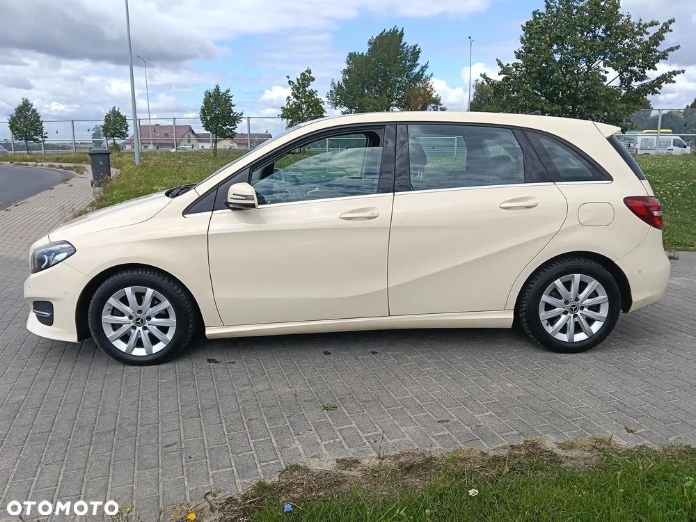 Mercedes-Benz Klasa B 180 d 7G-DCT Edition - 4