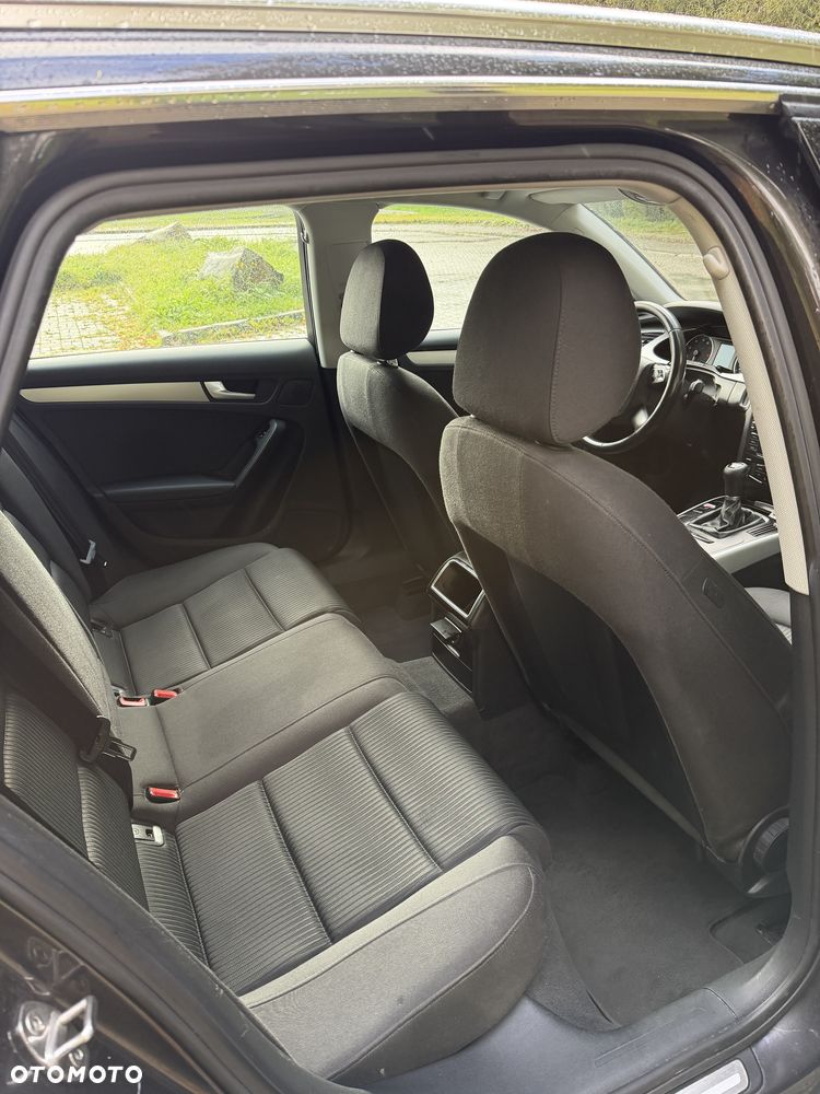 Audi A4 Avant - 6