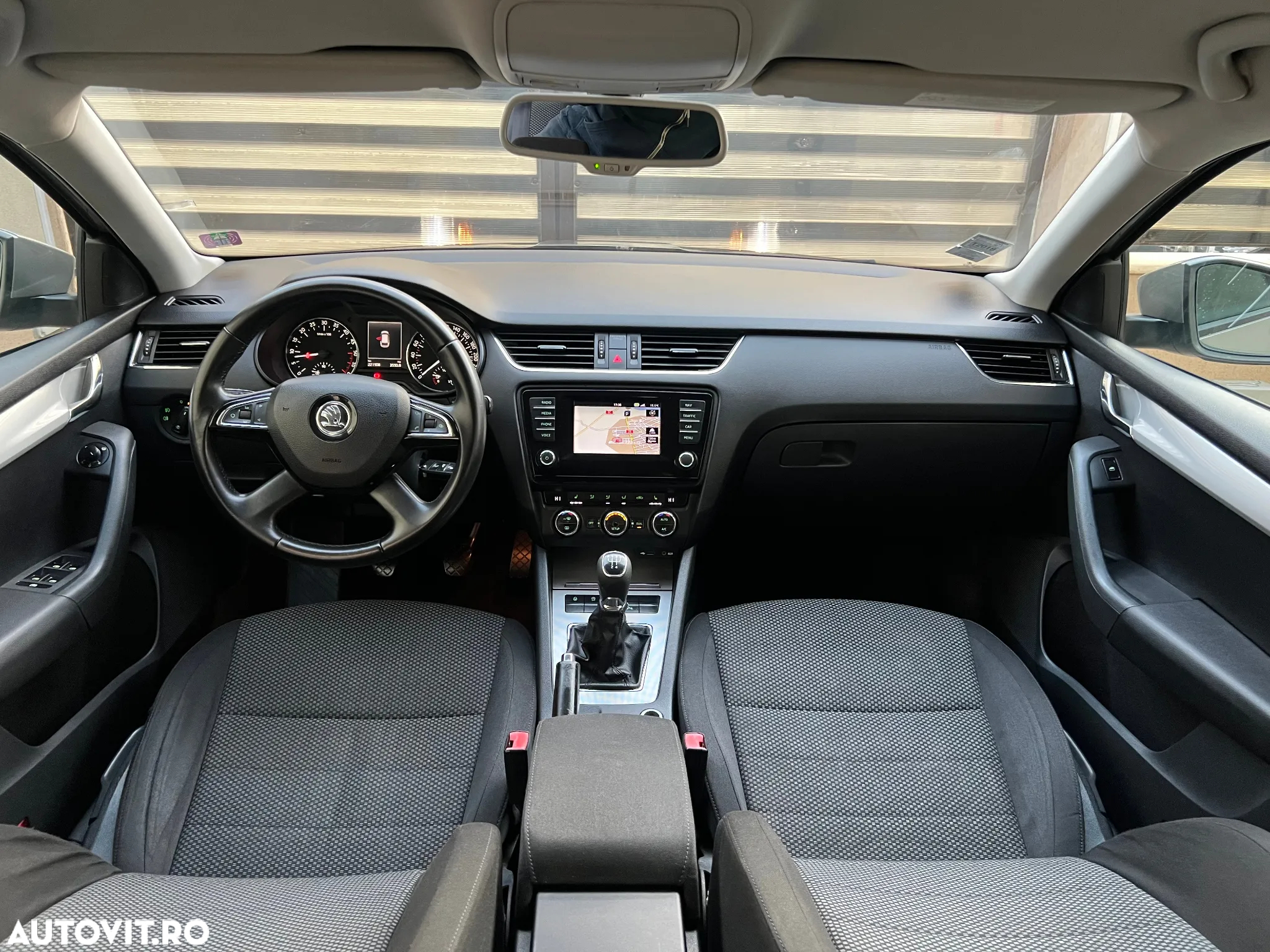 Skoda Octavia Combi 1.6 TDI Green tec Edition - 15