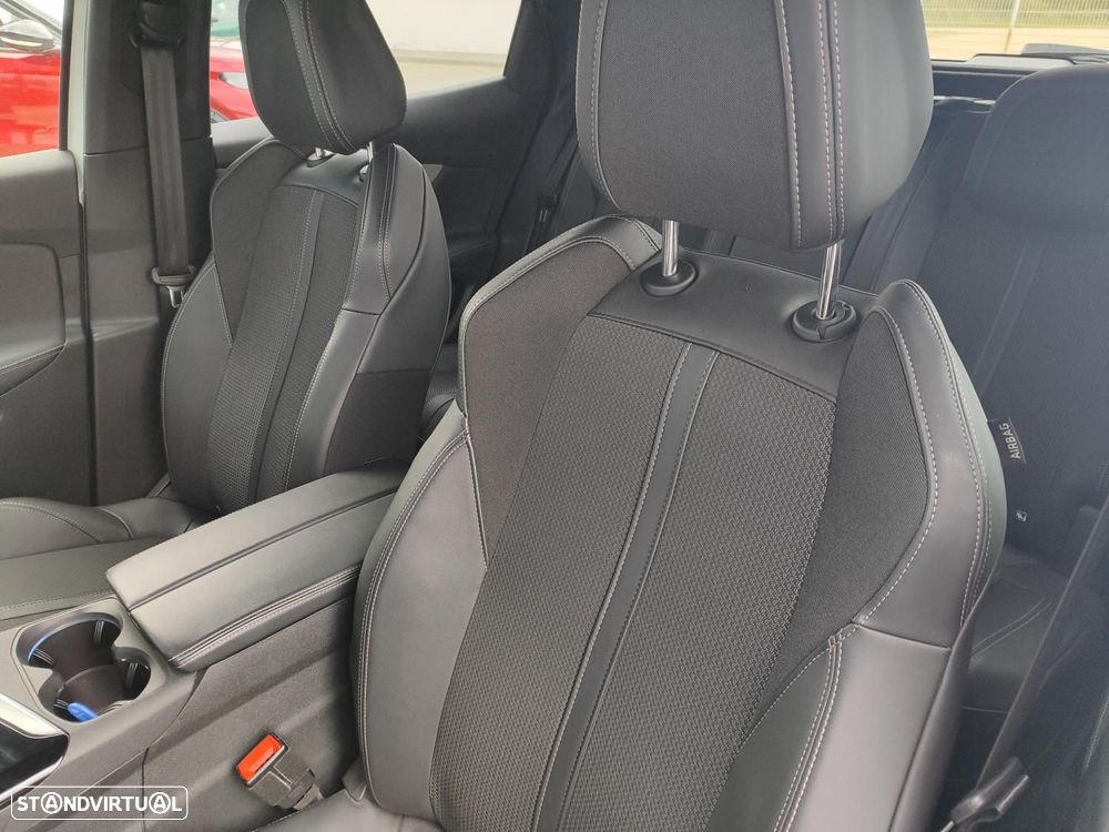 Peugeot 3008 1.6 Hybrid GT e-EAT8 - 20