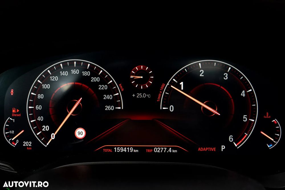 BMW Seria 5 520d Aut. Sport Line - 38