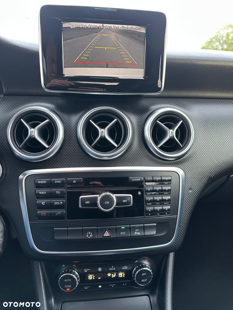 Mercedes-Benz Klasa A 180 CDI (BlueEFFICIENCY) 7G-DCT - 12