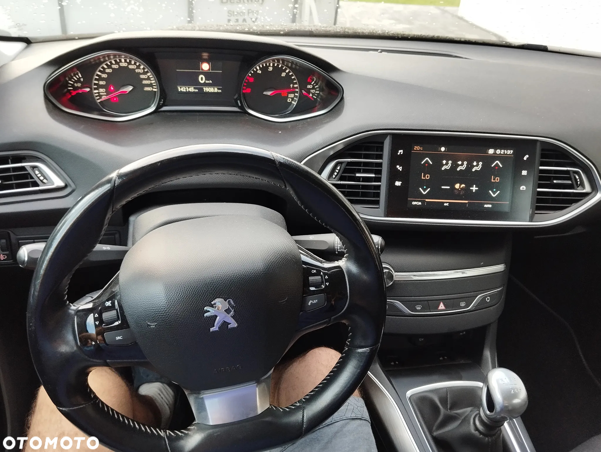 Peugeot 308 BlueHDi FAP 130 Stop & Start Allure Pack - 9