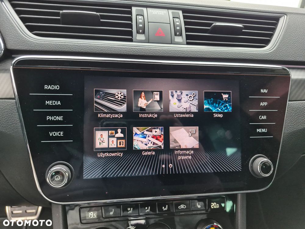 Skoda Superb 2.0 TSI Sportline DSG - 16