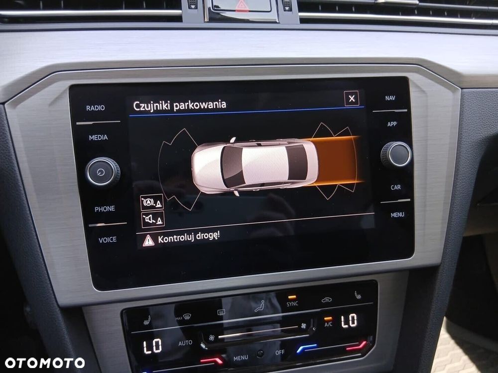 Volkswagen Passat 1.5 TSI EVO Essence - 28