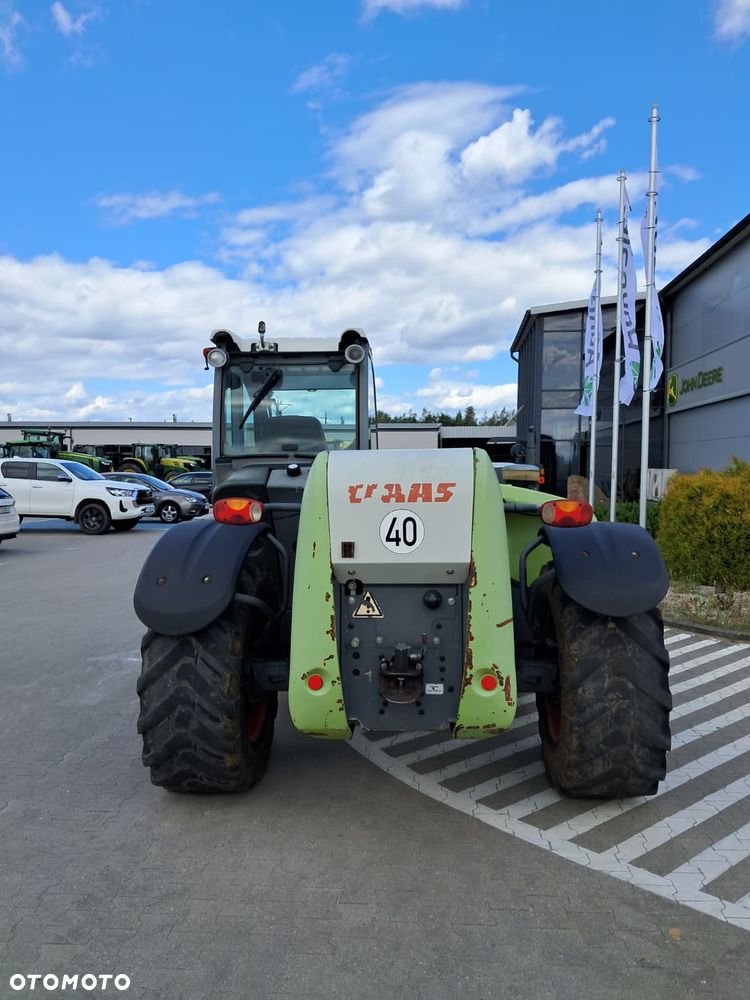 Claas Scorpion 7030 - 12