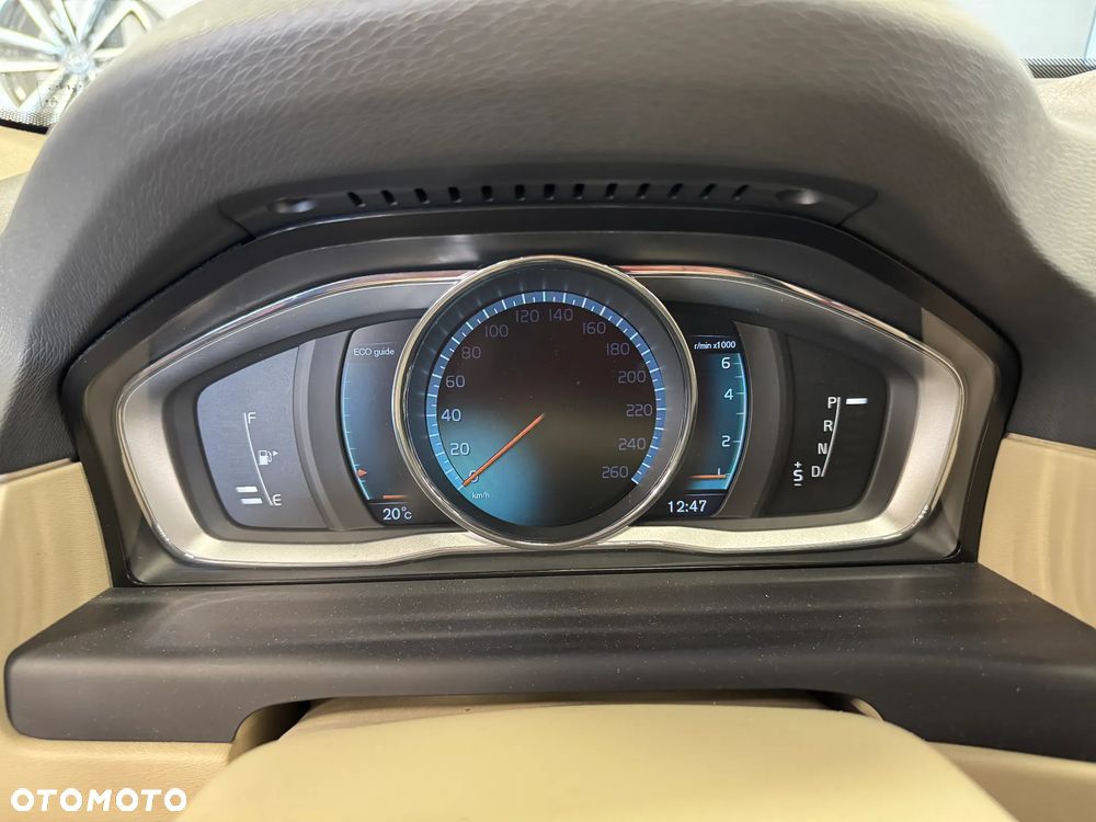 Volvo XC 70 T5 Geartronic Summum - 12