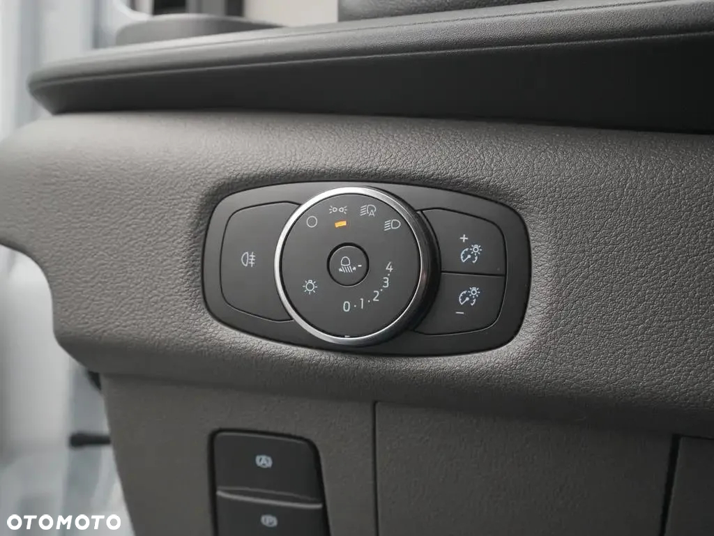 Ford Transit L3H2 130KM Trend - 20
