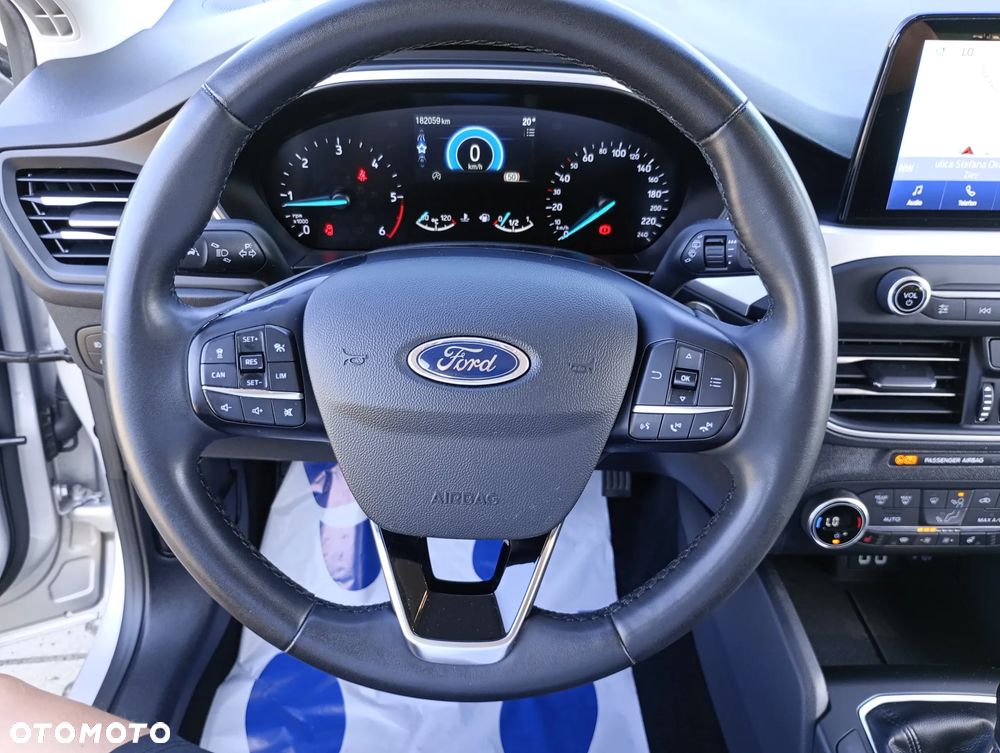 Ford Focus 1.5 EcoBlue Start-Stopp-System TITANIUM STYLE - 15