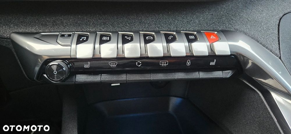 Peugeot 3008 BlueHDi 130 Stop & Start EAT8 GT Pack - 16