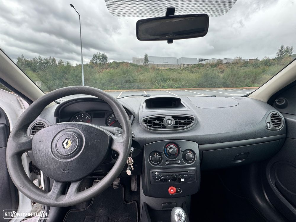 Renault Clio 1.5 dCi Dynamique - 10