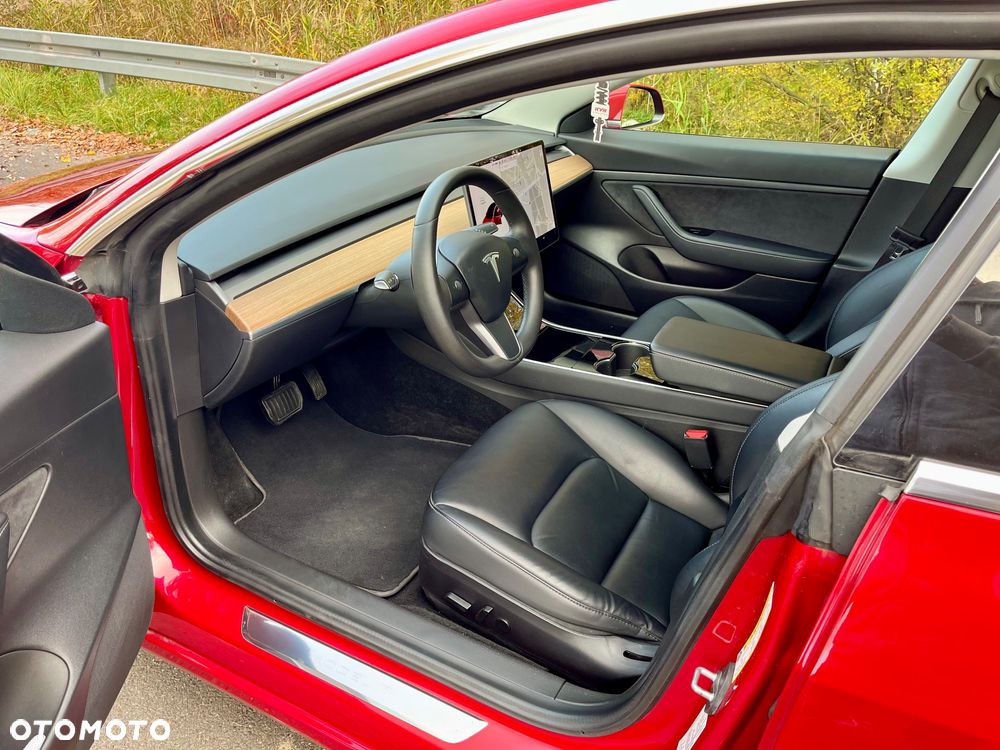 Tesla Model 3 Standard Reichweite Plus Hinterradantrieb - 7