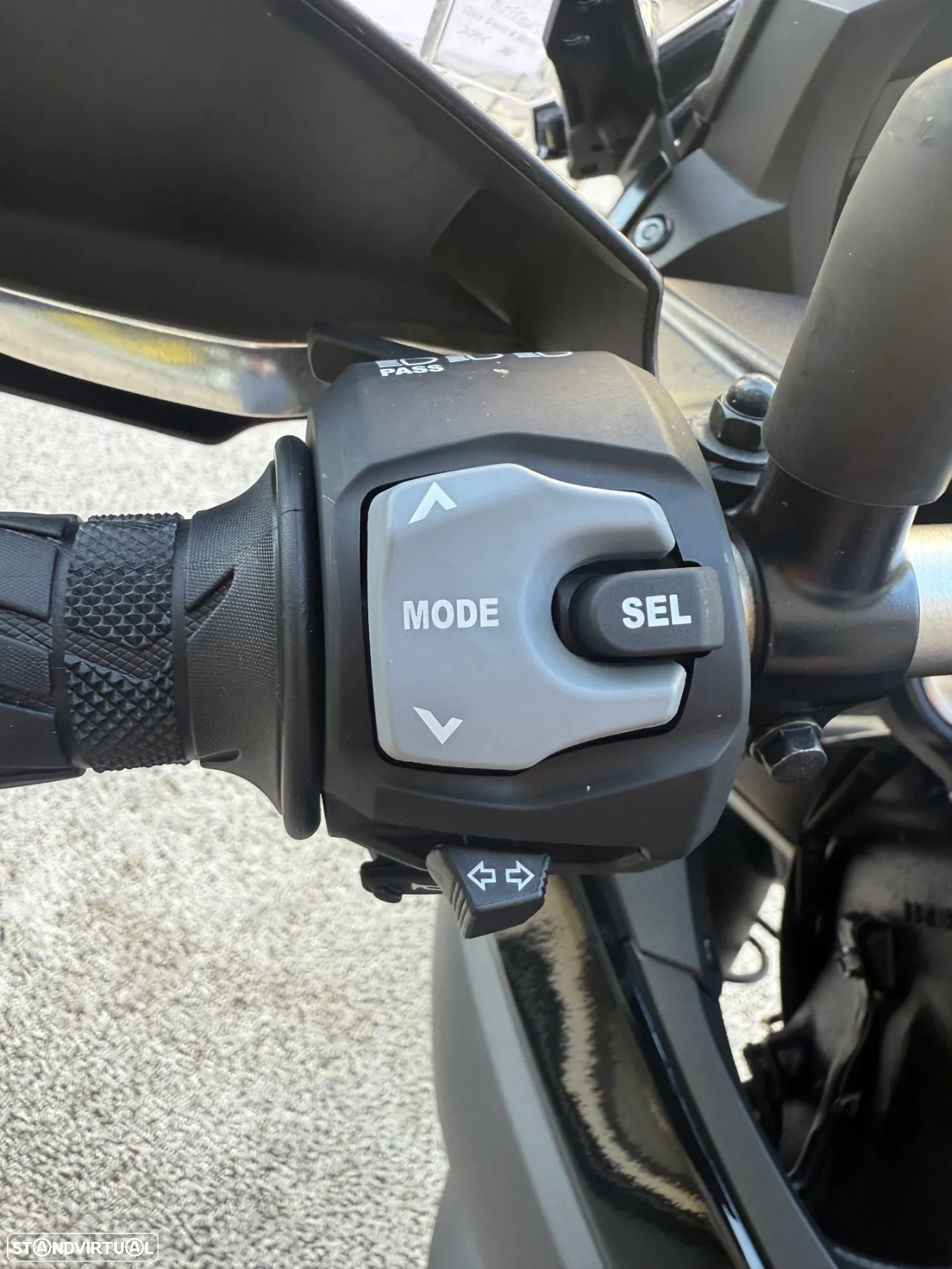 Suzuki DL V-STROM 650 A - Desde 81,98€ Mês - 9