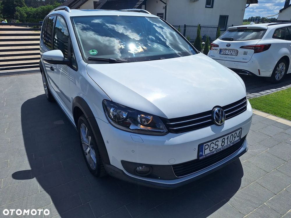Volkswagen Touran - 5