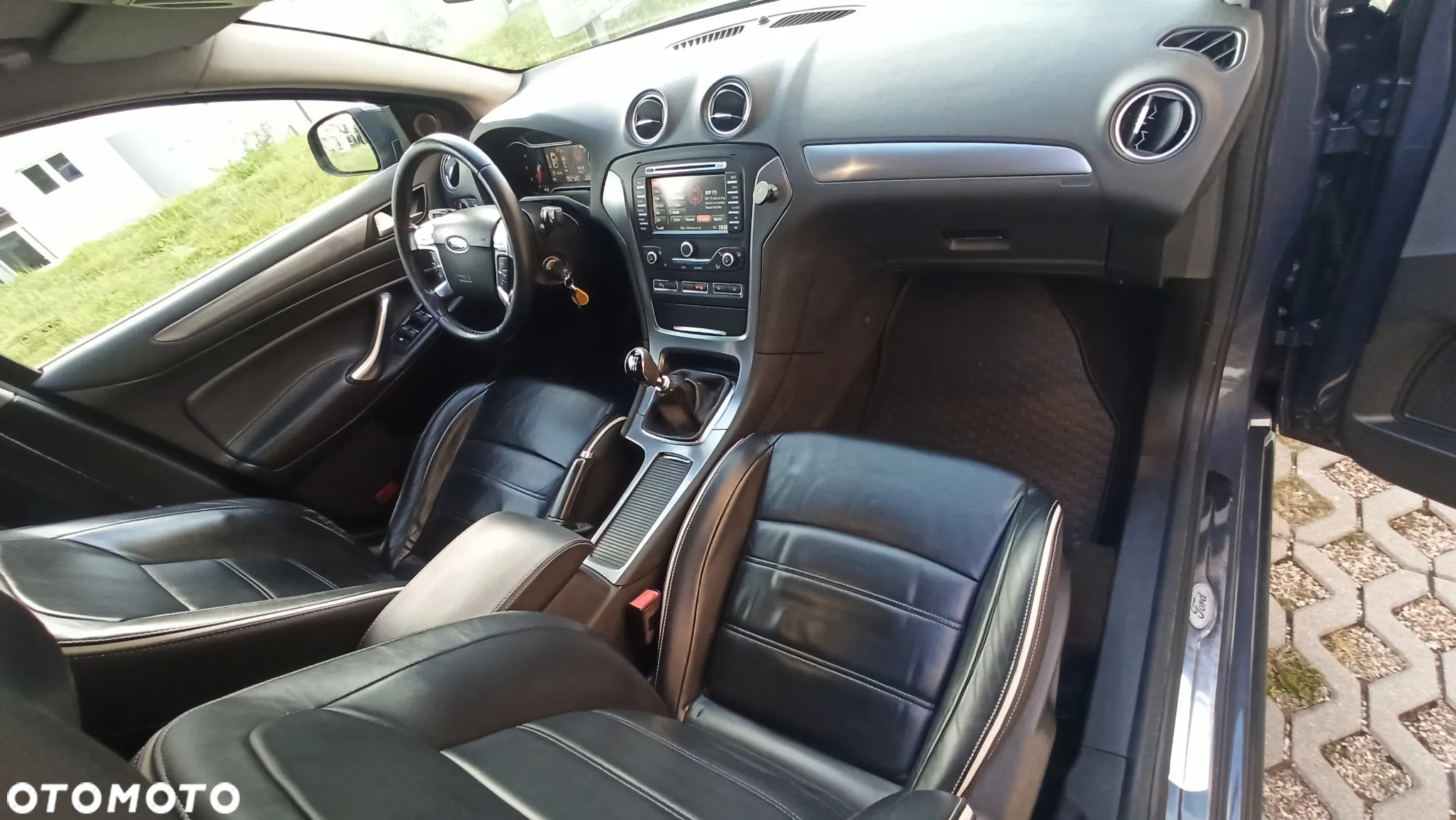 Ford Mondeo - 9