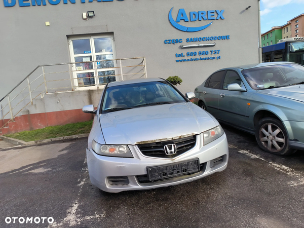 Maska pokrywa silnika Honda Accord VII NH623M
